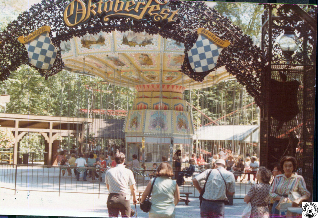 1976 09 12 09 Busch Gardens VA.jpg